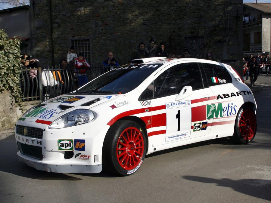  Abarth Grande Punto S2000 (199) 2007 года  (фото 12 из 25)
